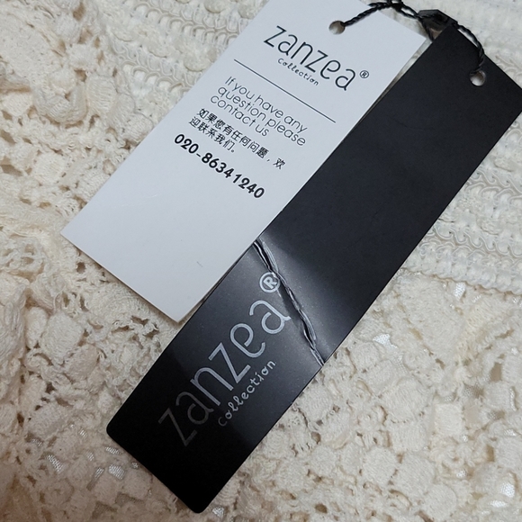 ZANZEA fits ladies small Ruffled Shorts- OFF-WHITE - Picture 5 of 5